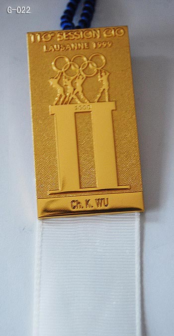 IOC 110thSession Badge,Lausanne 1999
