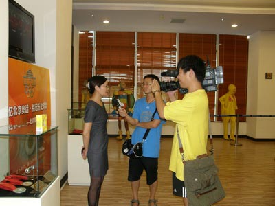 Xiamen TV Come to Interview XOM